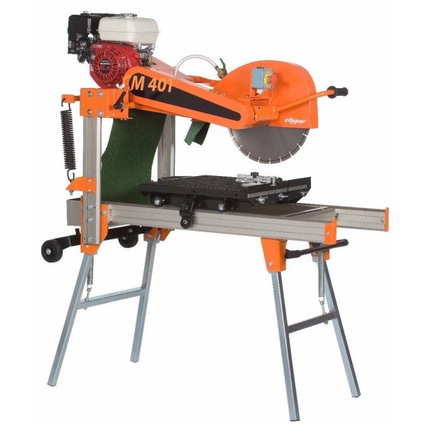 Clipper Norton CM401 Masonry Saw set up with blade