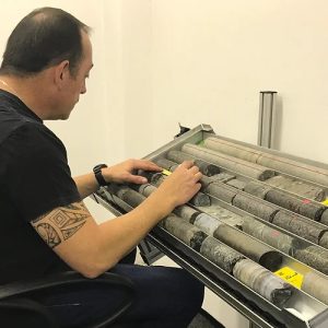 An example of the ease of use by a geologist. The half height channels allow for easy analysis of the core samples within the tray.